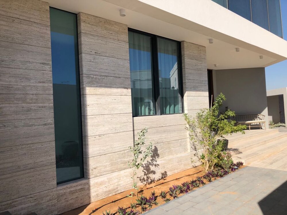 VILLA PRIVATA IN EMIRATES HILLS