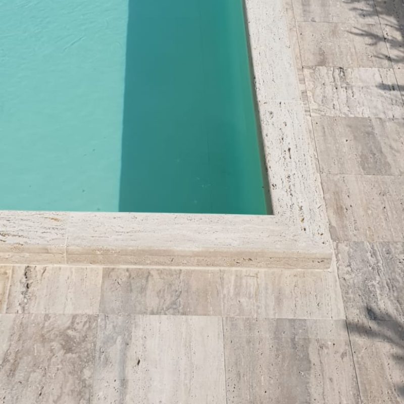 piscina travertino
